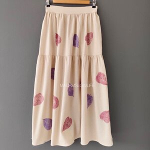 กระโปรงระบาย Size F เนื้อผ้าคอตตอนมีเทกเจอร์ พิมพ์ลายด้วยใบไม้ใช้สีปลอดสารพิษ