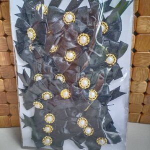 โบว์ดำ 1 แพ็ค 25 ชิ้น มุกครีม