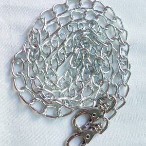 สายกระเป๋าสีเงิน กว้าง1cm*ยาว104cm