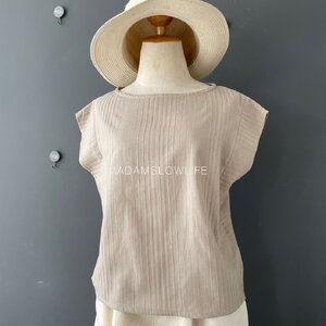 เสื้อผู้หญิง Size :S Size :L เนื้อผ้าคอตตอนพรีเมียมแบบมีเทกเจอร์ สีละมุนมี สีคากิ