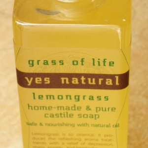 grass of life สบู่เหลวไร้สารสังเคราะห์ กลิ่นตะไคร้บ้าน 250 ml Lemongrass Castil Liquid Soap 250 ml