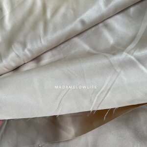 ผ้านาโนสีเบจ หน้ากว้าง 2 เมตร