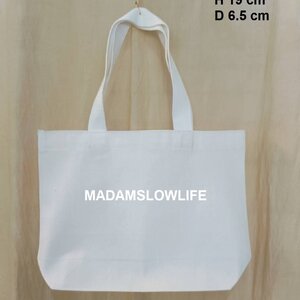 (รับผลิตออเดอร์) กระเป๋าผ้า Eco-bag ขนาด W 20 cm* H 19 cm * D 6.5 cm